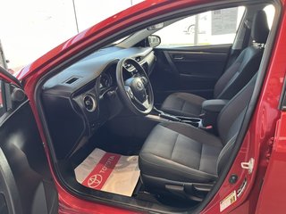 2018 Toyota Corolla LE in Rivière-du-Loup, Quebec - 5 - w320h240px