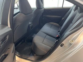 2022 Toyota Corolla LE in Rivière-du-Loup, Quebec - 6 - w320h240px