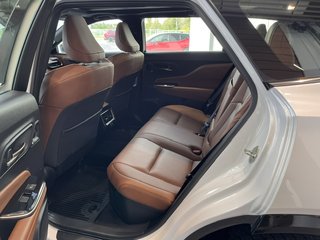 2025 Toyota Crown Signia Limited in Rivière-du-Loup, Quebec - 6 - w320h240px