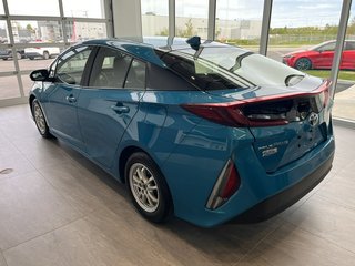 2020 Toyota Prius Prime base in Rivière-du-Loup, Quebec - 5 - w320h240px