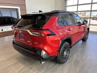 2021 Toyota RAV4 Prime XSE AWD in Rivière-du-Loup, Quebec - 3 - w320h240px