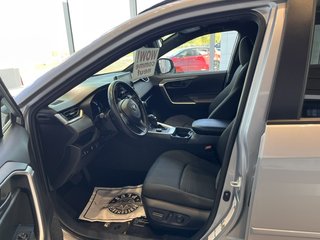 2021 Toyota RAV4 Prime SE AWD in Rivière-du-Loup, Quebec - 5 - w320h240px