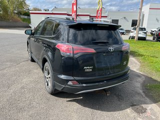 2018 Toyota RAV4 XLE in Rivière-du-Loup, Quebec - 2 - w320h240px