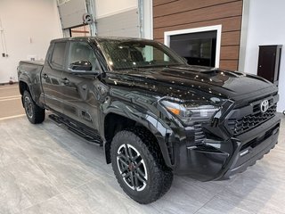 2024 Toyota Tacoma DOUBLE CAB AT in Rivière-du-Loup, Quebec - 2 - w320h240px