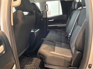 Toyota Tundra SR5 Plus 2017 à Rivière-du-Loup, Québec - 6 - w320h240px