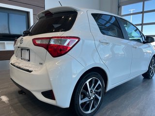 2018 Toyota Yaris Hatchback SE in Rivière-du-Loup, Quebec - 3 - w320h240px