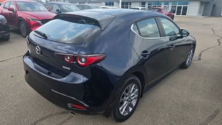 2022  Mazda3 Sport GS