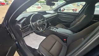 2022  Mazda3 Sport GS