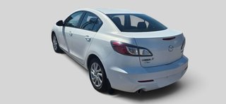 2013  Mazda3 GS-SKY
