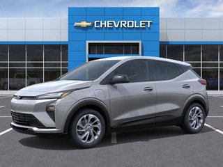 2027 Chevrolet Bolt EV LT in Charlemagne, Quebec - 2 - w320h240px