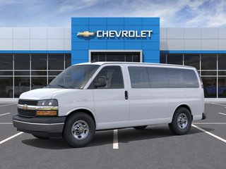2026 Chevrolet Express Passenger 2500 LT 135'' in Charlemagne, Quebec - 2 - w320h240px