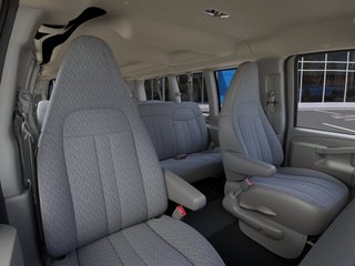 2026 Chevrolet Express Passenger 2500 LT 135'' in Charlemagne, Quebec - 6 - w320h240px