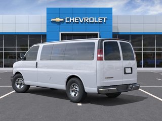 2026 Chevrolet Express Passenger 2500 LT 135'' in Charlemagne, Quebec - 3 - w320h240px
