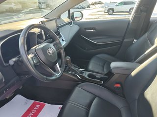 2020  Corolla XLE in Rimouski, Quebec - 5 - w320h240px