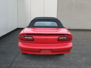 1995 Chevrolet Camaro in Rivière-du-Loup, Quebec - 6 - w320h240px