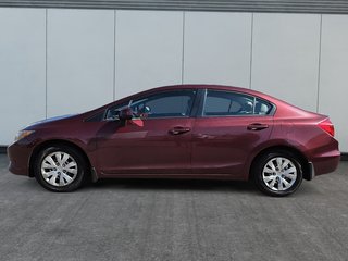 2012 Honda Civic LX in Rivière-du-Loup, Quebec - 5 - w320h240px