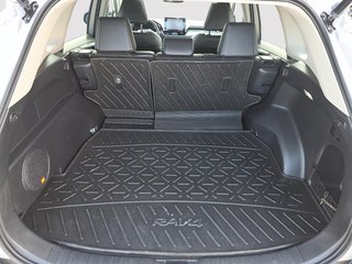 2022 Toyota RAV4 Limited in Rivière-du-Loup, Quebec - 6 - w320h240px