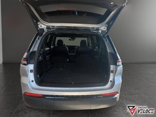 2024 Jeep Grand Cherokee L *LIMITED CUIR TOIT PANO * in Riviere-du-Loup, Quebec - 6 - w320h240px