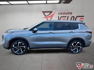 2024 Mitsubishi Outlander Plug-In Hybrid SEL,CUIR,TOIT OUVRANT in Riviere-du-Loup, Quebec - 3 - w320h240px