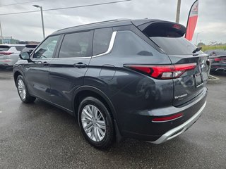 Mitsubishi Outlander Plug-In Hybrid LE 2025 à Rivière-du-Loup, Québec - 4 - w320h240px