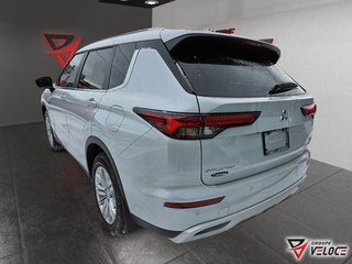 2025 Mitsubishi Outlander Plug-In Hybrid SE in Riviere-du-Loup, Quebec - 4 - w320h240px