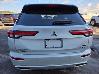 Mitsubishi Outlander Plug-In Hybrid GT 2025 à Rivière-du-Loup, Québec - 5 - w320h240px