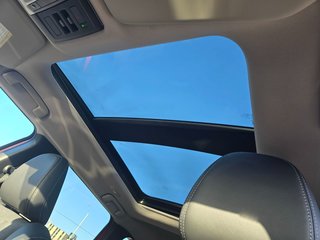 Mitsubishi Outlander Plug-In Hybrid LE 2025 à Rivière-du-Loup, Québec - 6 - w320h240px