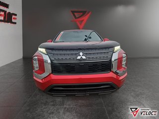 Mitsubishi Outlander ES 2022