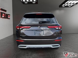 Mitsubishi Outlander SEL 2023 à Rivière-du-Loup, Québec - 4 - w320h240px