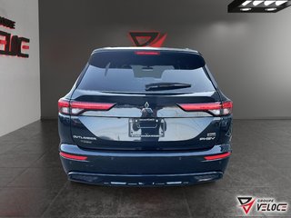 2024 Mitsubishi Outlander *GT CUIR TOIT PANO* in Riviere-du-Loup, Quebec - 5 - w320h240px