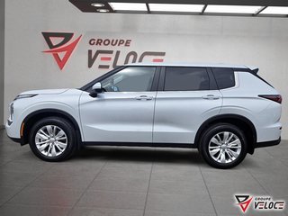 Mitsubishi Outlander ES S-AWC 2025 à Rivière-du-Loup, Québec - 3 - w320h240px