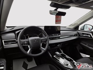 Mitsubishi Outlander SE 2025 à Rivière-du-Loup, Québec - 5 - w320h240px