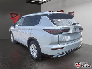 Mitsubishi Outlander SE 2026 à Rivière-du-Loup, Québec - 4 - w320h240px