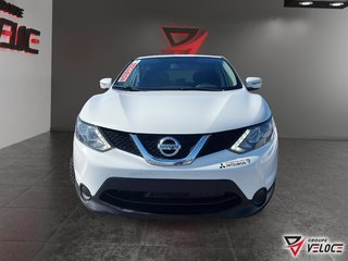 2017 Nissan Qashqai *S CRUISE AC* in Riviere-du-Loup, Quebec - 2 - w320h240px
