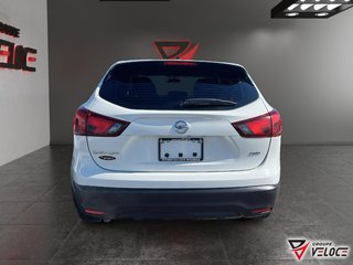 2017 Nissan Qashqai *S CRUISE AC* in Riviere-du-Loup, Quebec - 5 - w320h240px