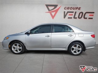 Toyota Corolla LE *AUTOMATIQUE, AIR CLIMATISÉ, TISSU* 2010 à Rivière-du-Loup, Québec - 3 - w320h240px