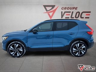 2023 Volvo XC40 *PLUS DARK THEME CUIR TOIT OUVRANT* in Riviere-du-Loup, Quebec - 3 - w320h240px