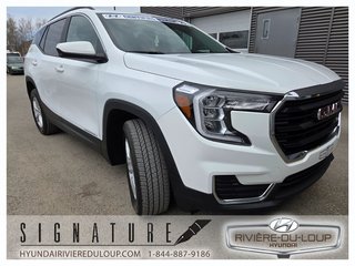 2023 GMC Terrain SLE,AWD,MAGS,A/C AUTOMATIQUE in Riviere-Du-Loup, Quebec - 4 - w320h240px