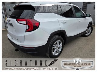 2023 GMC Terrain SLE,AWD,MAGS,A/C AUTOMATIQUE in Riviere-Du-Loup, Quebec - 5 - w320h240px