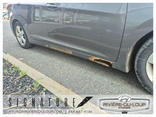 2011 Hyundai Elantra GLS,AC in Riviere-Du-Loup, Quebec - 5 - w320h240px