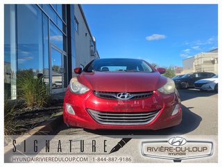 Hyundai Elantra GLS,CRUISE,TOÎT OUVRANT 2013 à Riviere-Du-Loup, Québec - 3 - w320h240px