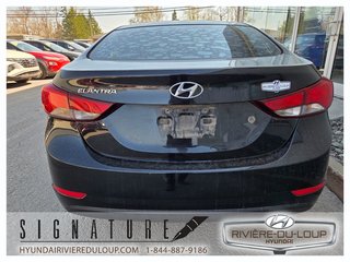 2014 Hyundai Elantra L,MANUELLE in Riviere-Du-Loup, Quebec - 6 - w320h240px