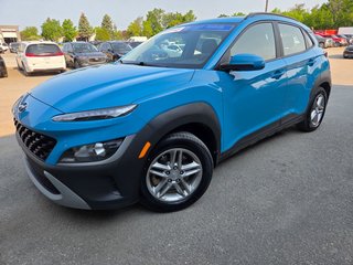 Hyundai Kona ESSENTIEL,AWD,A/C,CRUISE,MAGS 2022 à Riviere-Du-Loup, Québec - 2 - w320h240px