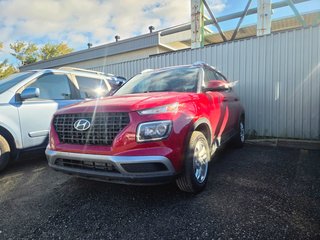 Hyundai Venue PREFERRED,MAGS,A/C,CRUISE 2023 à Riviere-Du-Loup, Québec - 2 - w320h240px