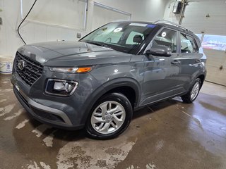 Hyundai Venue PREFERRED,FWD,SIEGES CHAUFFANT,A/C,CRUISE 2024 à Riviere-Du-Loup, Québec - 2 - w320h240px