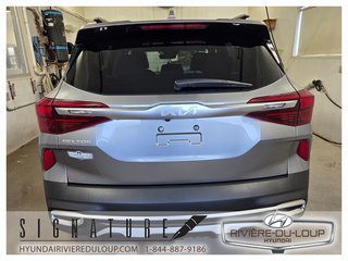 2023 Kia Seltos SX TURBO,AWD,INTERIEUR BOURGOGNE in Riviere-Du-Loup, Quebec - 6 - w320h240px