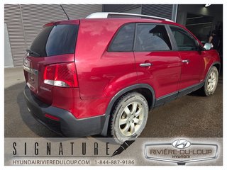 2012 Kia Sorento LX,AWD in Riviere-Du-Loup, Quebec - 5 - w320h240px