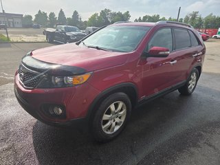 2012 Kia Sorento LX,AWD in Riviere-Du-Loup, Quebec - 2 - w320h240px