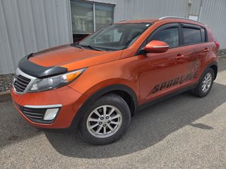 Kia Sportage LX,FWD 2012 à Riviere-Du-Loup, Québec - 2 - w320h240px