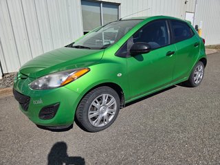 2012 Mazda 2 GX,AUTOMATIQUE in Riviere-Du-Loup, Quebec - 2 - w320h240px